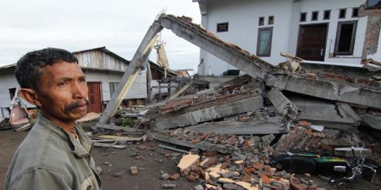 Gedung sekolah rusak, ratusan siswa korban gempa Aceh diliburkan