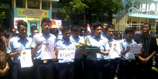 Komjen Sutarman jadi Kapolri, SMK Bina Patria potong tumpeng