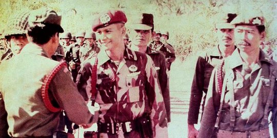 keluarga cendana naik haji rev8