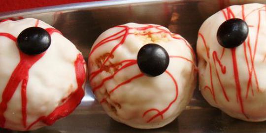 [Resep] Kue bola mata zombie yang cocok untuk Halloween