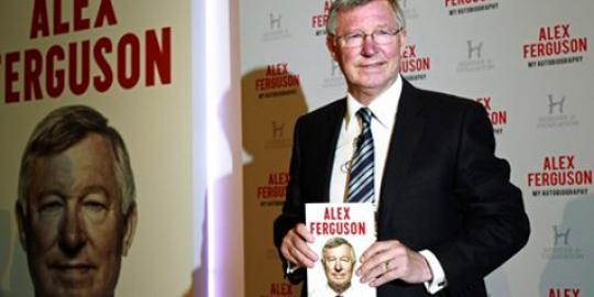 Ferguson mengenang kembali rivalitas lawas MU - Liverpool
