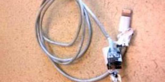 Ajaib, kabel charger iPhone ini selamatkan nyawa seseorang