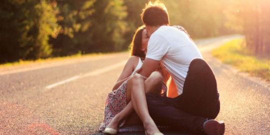5 tempat terlarang untuk bercinta