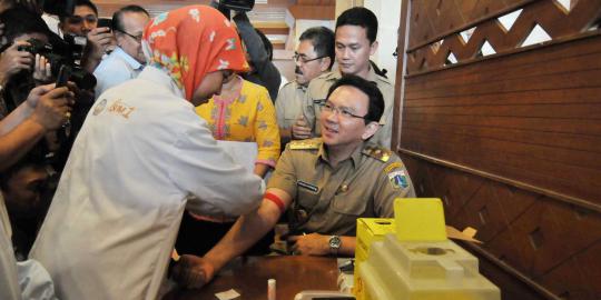 Kalau mau nyapres, Ahok diminta tunggu setelah 2014
