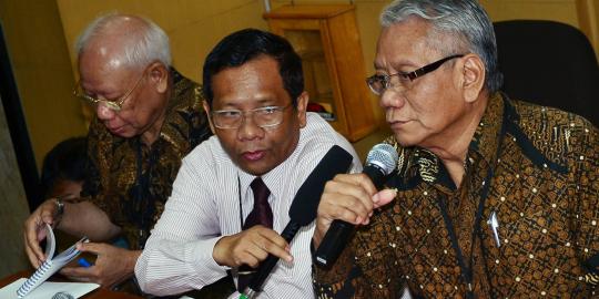 Gelar sidang etik, Majelis Kehormatan MK putuskan nasib Akil