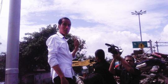 Mereka menyebut ada settingan dalam fenomena Jokowi