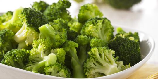 Cegah kanker payudara dengan makan brokoli