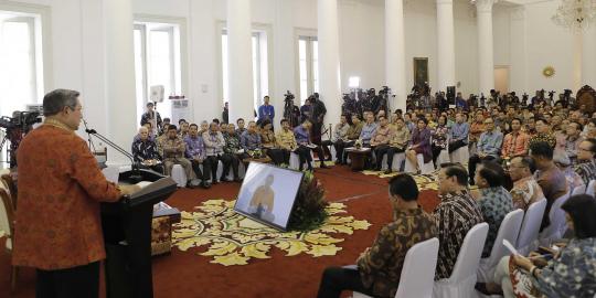 Pertemuan SBY dengan pengurus Kadin di Istana Bogor