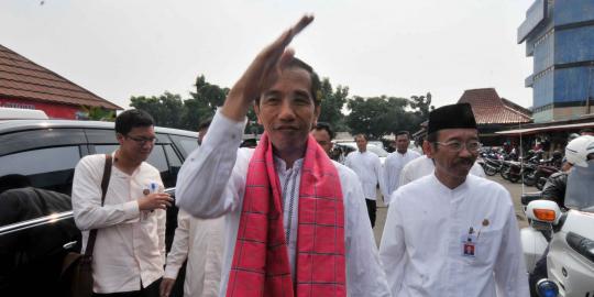 Jokowi resmi permak lima pasar rakyat