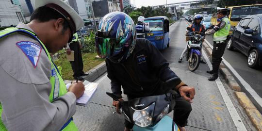 Polisi: Penerobos jalur Transjakarta turun 60 persen