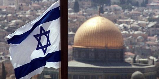 Banyak produk Israel di telekomunikasi, ini jawaban Tifatul