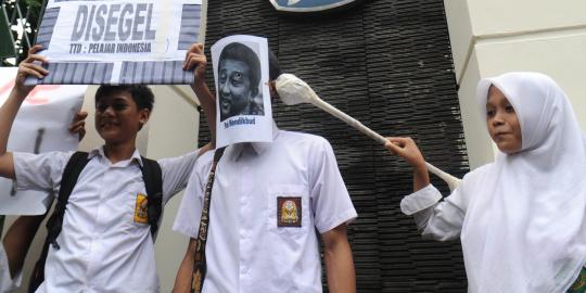 Demo Kepsek Ratusan Siswa Man 1 Kota Bengkulu Mogok Belajar Merdeka Com