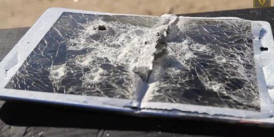 Tragis, iPad Air ini dianiaya hingga tewas