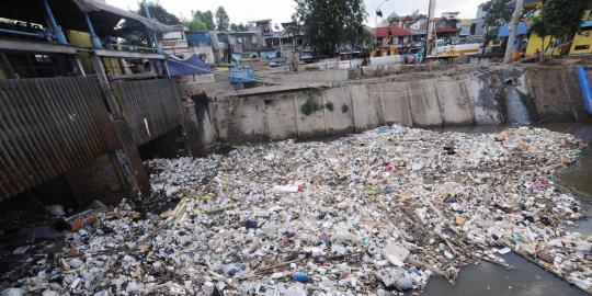 Ahok panggil lurah dan camat lelet urusi masalah sampah