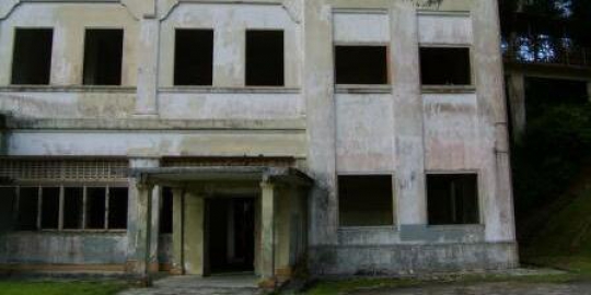 barracks