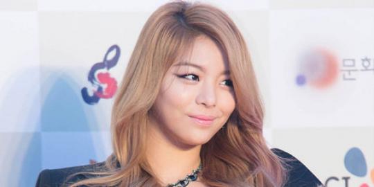 Tersandung skandal foto telanjang, Ailee tetap menang Melon Music Award