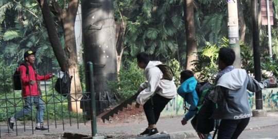 perusakan smk lodaya ditangkap rev1