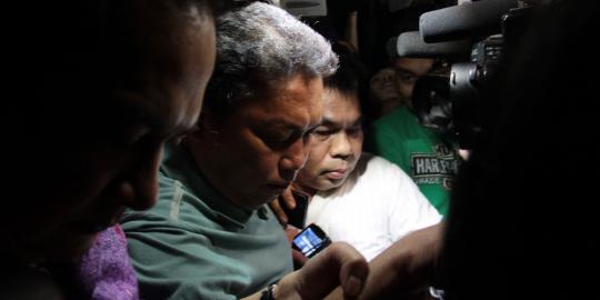 Piyu tak tahu hubungan istrinya dengan Adiguna semakin 'intim'