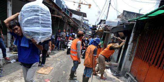 Disamakan penjual sayur, pedagang onderdil di Tanah Abang protes