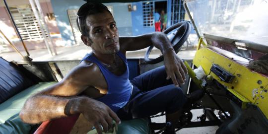 Montir asal Kuba ini ciptakan taksi ramah lingkungan