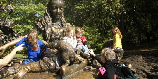wonderland di central park new york rev1