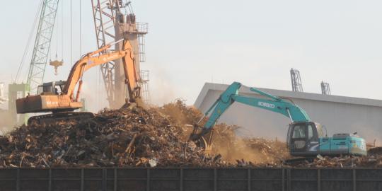 Limbah besi tua di Tanjung Priok ancam kesehatan manusia