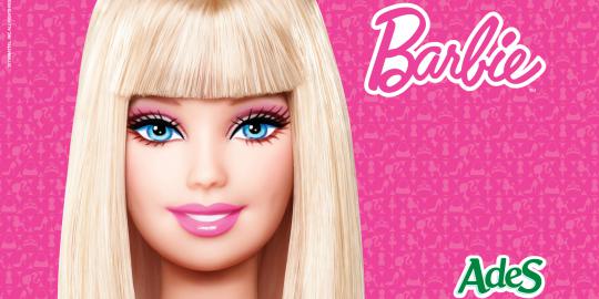 5 Gadis ini disebut mirip boneka  Barbie  merdeka com