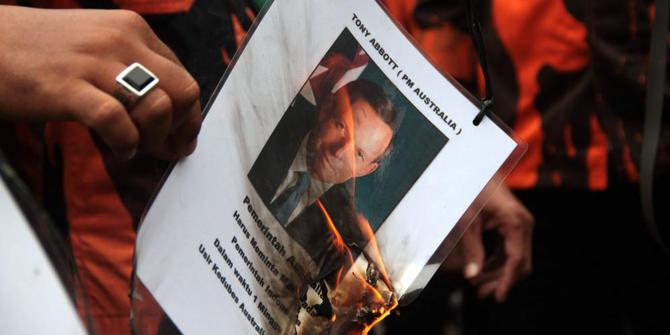 Protes penyadapan, Ormas Pemuda Pancasila bakar foto Tony Abbott