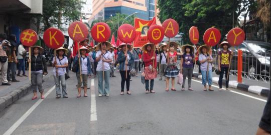 Buruh Jawa Timur kembali demo protes keputusan gubernur