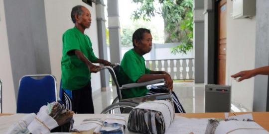 jampi agar warga memberi sumbangan rev2
