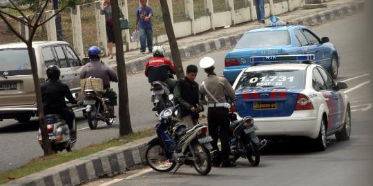 Sidang tilang di PN Jakpus, pelanggar protes didenda Rp 200.000