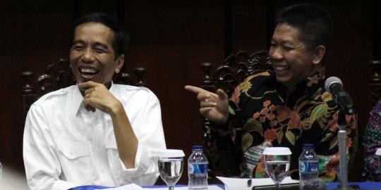 'Jokowi tak cocok di PDIP, lebih baik di Golkar'