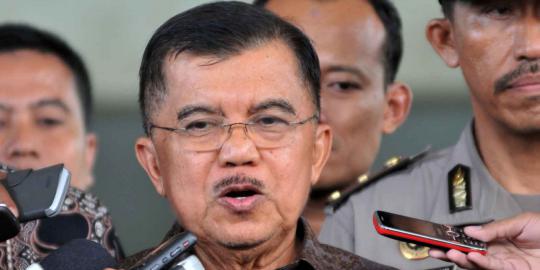 Dicapreskan PKB, Jusuf Kalla ogah cabut dari Golkar