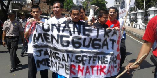 Telan Rp 406 juta, peringatan Hari Disabilitas di Bandung didemo