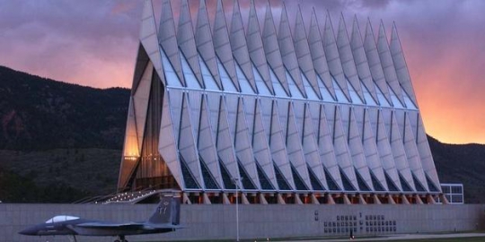 air force academy amerika serikat