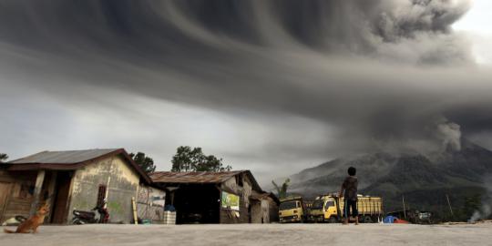 Bahaya Gunung Sinabung masih mengancam, warga diminta waspada