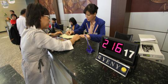 Ahok janjikan pelayanan di kecamatan modern seperti di bank