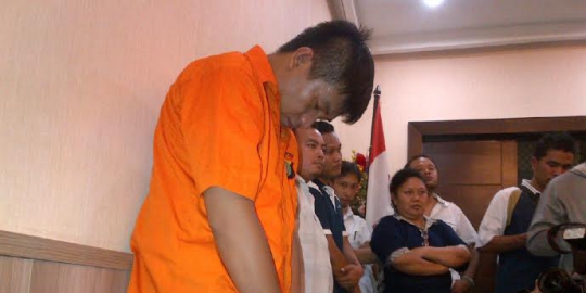 heny dimasukkan koper rev1