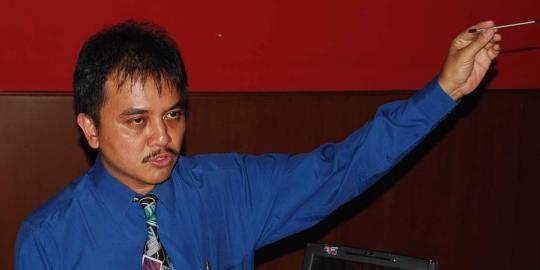 Hacker Indonesia dapat dukungan dari Roy Suryo