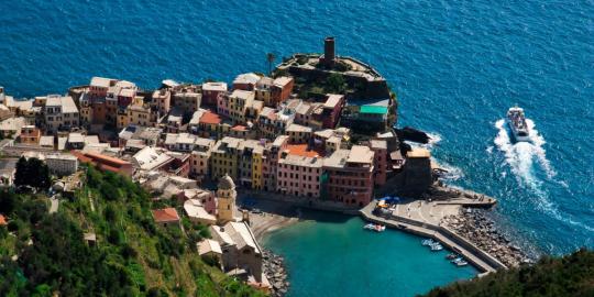 9 Kota kecil di Italia yang begitu memanjakan mata