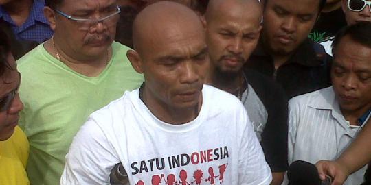 Setelah Monas, Sabar Gorky ingin memanjat Petronas di Malaysia