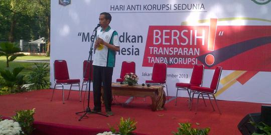 Jokowi buka acara Hari Anti-Korupsi Sedunia di Taman 