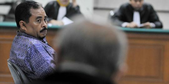 Dua hakim beda pendapat soal pencucian uang Luthfi Hasan