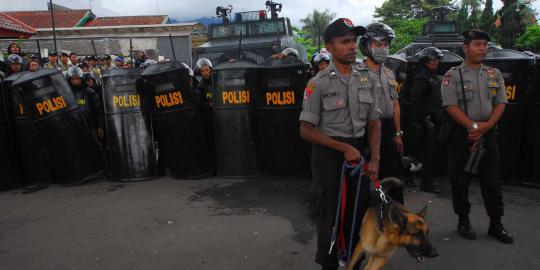 Tiga warga pengeroyok polisi hingga tewas di Papua dibekuk