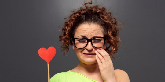 5 kerugian jadi teman tapi mesra