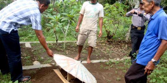 2 Makam bayi di Cilacap juga dibongkar orang tak dikenal