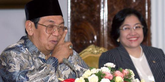 Guyonan Gus Dur: Siapa Abdurrahman Wahid?