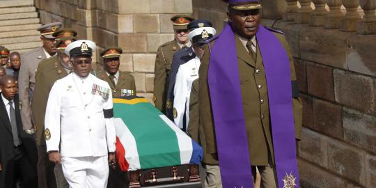 Mandela dimakamkan hari ini dengan upacara kenegaraan