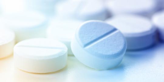  Aspirin adalah obat terbaik untuk sakit tenggorokan 