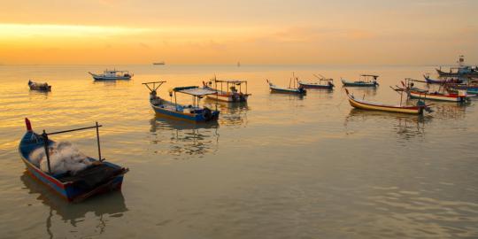 Nelayan hilang di tengah laut, mesin perahu tetap hidup